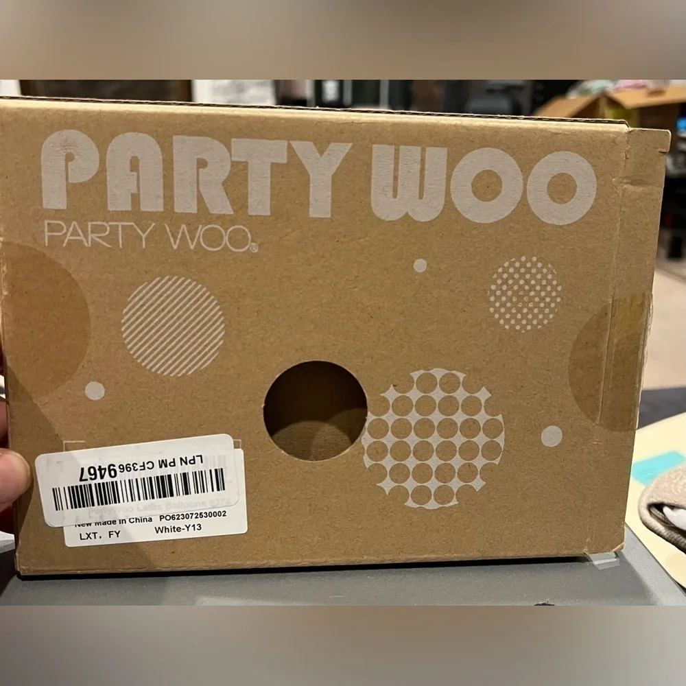 PartyWoo White Balloons Brand New
